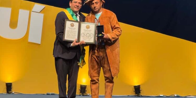 Vaqueiro Luiz Reduzino é Homenageado no dia do Piauí