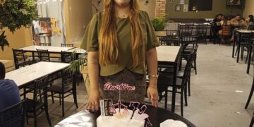 Advogada Milena Craveiro Celebra a Vida com Amigos e Familiares