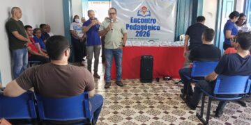 Secretaria Municipal de Educação Realiza Assinatura de Novos Contratados Seletistas