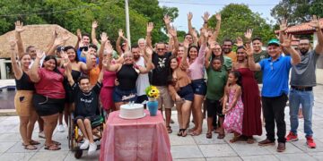 Conceição Alves Celebra a Vida em Momento de Carinho e Alegria