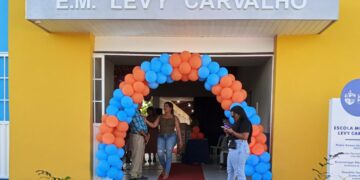 Prefeito Pedro Gomes Entrega mais uma escola reformada e ampliada em José de Freitas