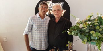 Celebração da Vida: Vereador Roberval Santos reúne amigos e lideranças em comemoração ao seu aniversário