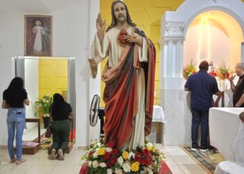 Comunidade João Pereira Celebra Tríduo do Sagrado Coração de Jesus com fé, devoção e participação popular
