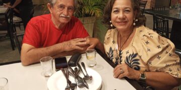 Casal Hélio & Jardelina Melo Celebram as Bodas de Cedro 36 Anos de Casados