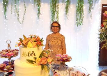 Hilda Feitosa Celebra a Vida com Tema “Florecer”